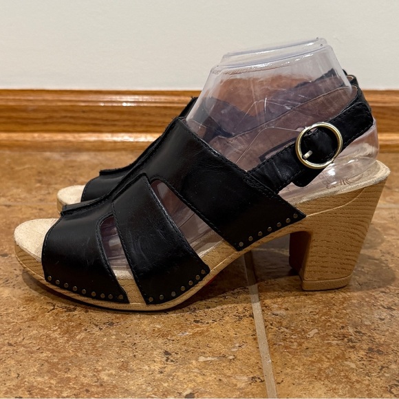 New Dansko Woman Tatiana Leather Heel Sandals Sz 38 Black Classic Comfort Boho - Picture 4 of 12
